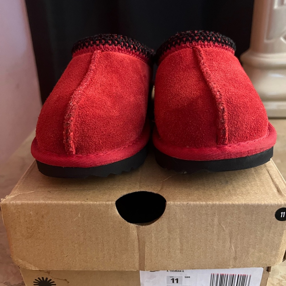 Kids Red Ugg Tasman
